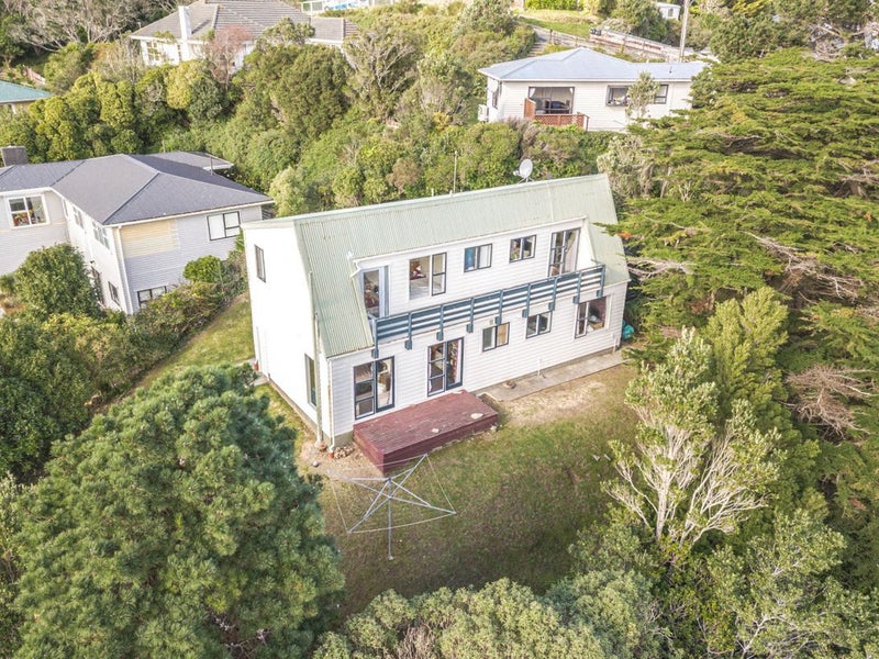 86A Black Rock Road, Newlands, Wellington - Carousel 2