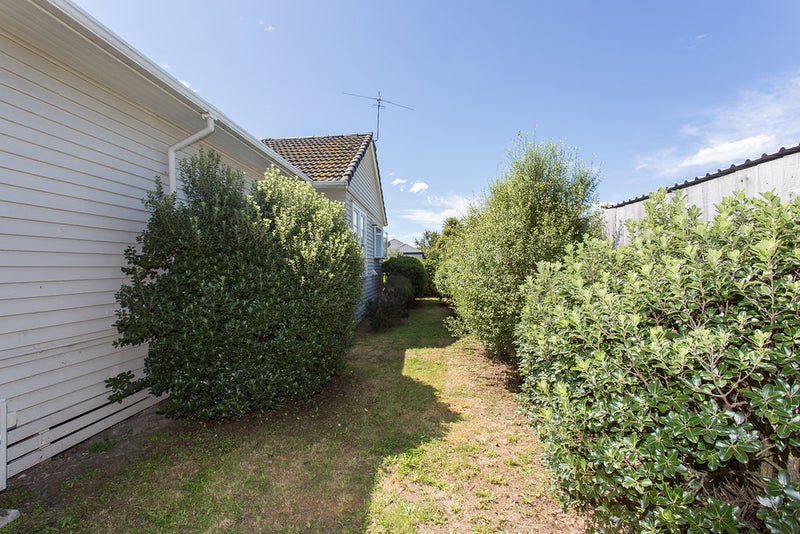 18 Hay Street, Bromley, Christchurch - Carousel 13