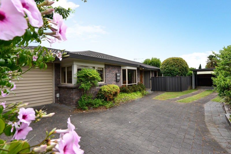 47F Naylor Street, Hamilton East, Hamilton - Carousel 1
