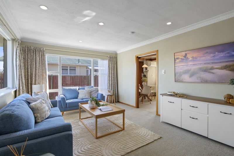 46 Frensham Crescent, Woolston, Christchurch - Carousel 2