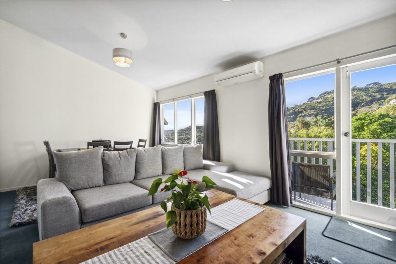 9 Hereford Street, Wilton, Wellington - Carousel 2