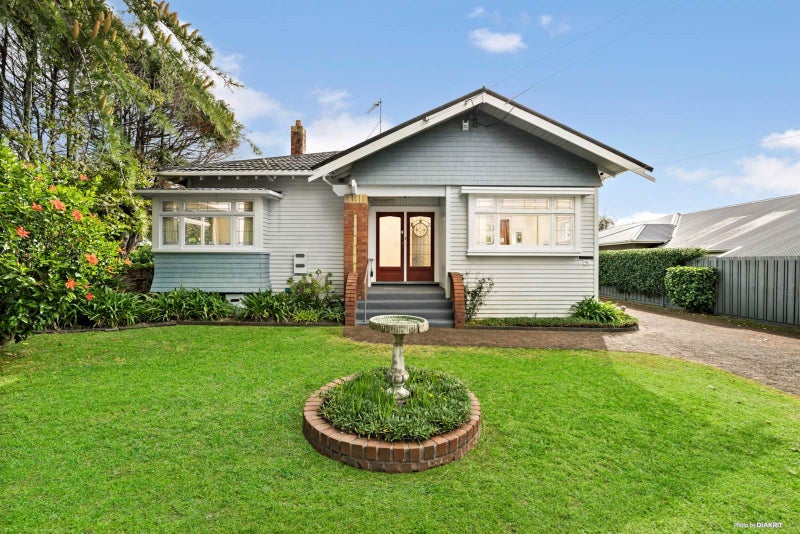 11A Penrhyn Road, Mount Eden, Auckland - Carousel 1