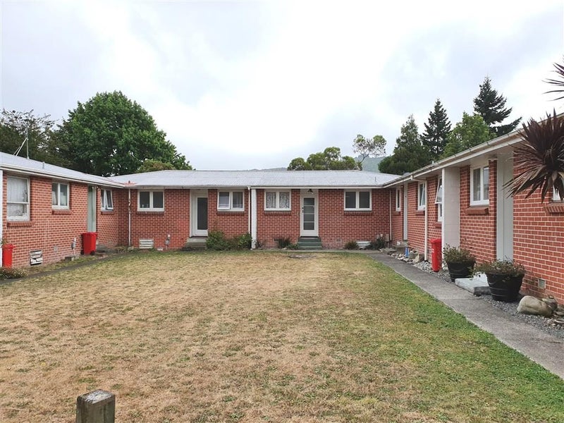 1033D Fergusson Drive, Clouston Park, Upper Hutt - Carousel 1