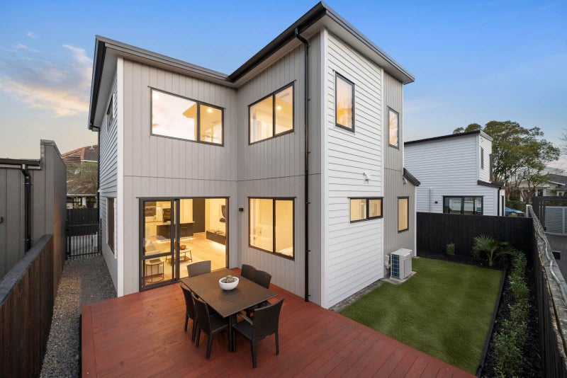 1B Atherton Road, Epsom, Auckland - Carousel 1