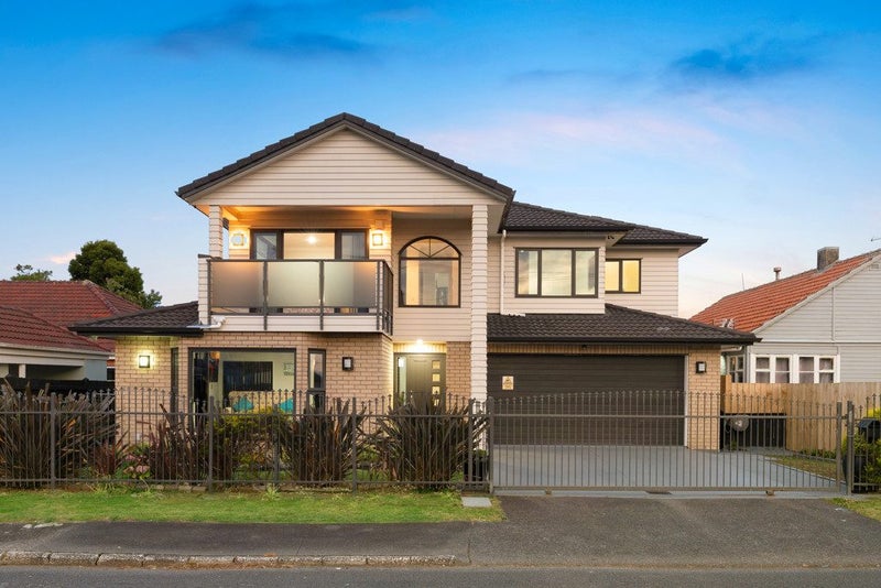 1 Fletcher Street, Wesley, Auckland - Carousel 2