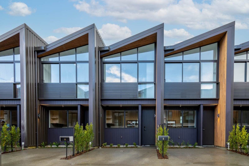 8 Silica Mews, Stonefields, Auckland - Carousel 1