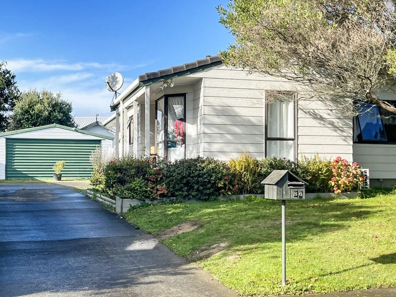 86 Hillcrest Drive, Kelvin Grove, Palmerston North - Carousel 1