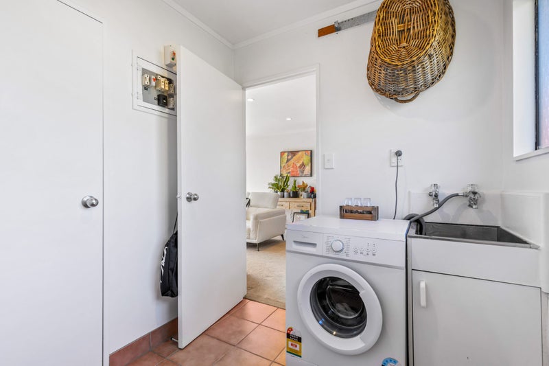 2/68 Routley Drive, Glen Eden, Auckland - Carousel 14