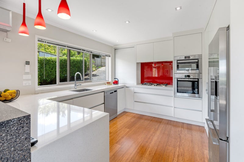 10 Aldon Lane, The Gardens, Auckland - Carousel 1