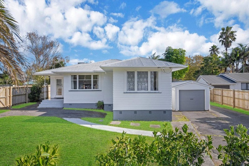 18 Osprey Street, Pakuranga, Auckland - Carousel 2