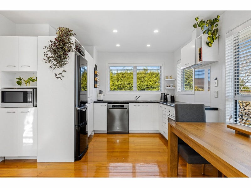 14 Hockey Street, Bishopdale, Christchurch - Carousel 2