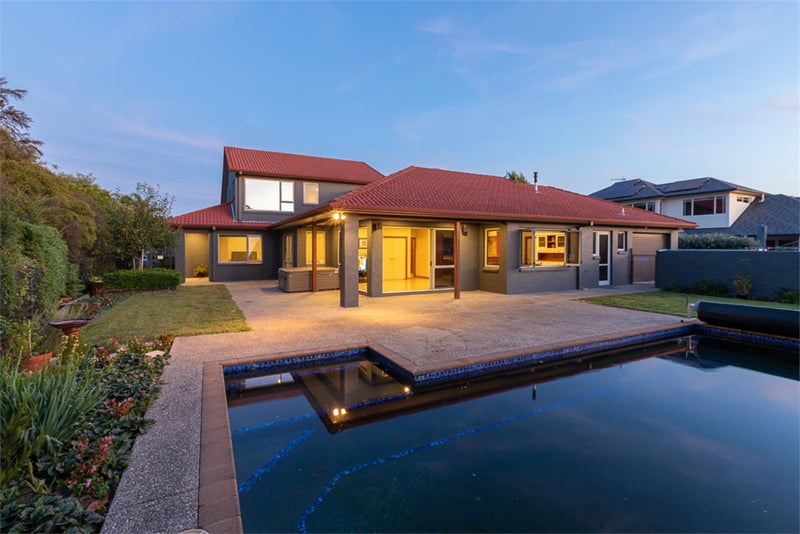 7 Raungawari Drive, Huntington, Hamilton - Carousel 1