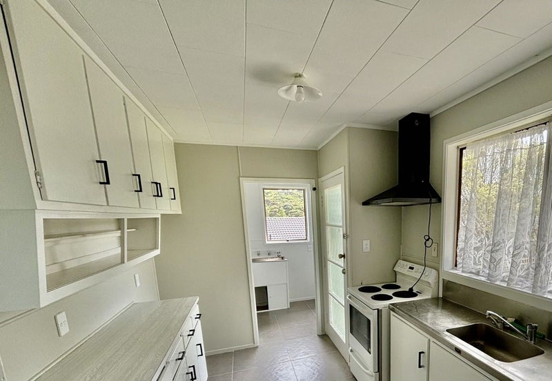 13 Spinella Drive, Bayview, Auckland - Carousel 1