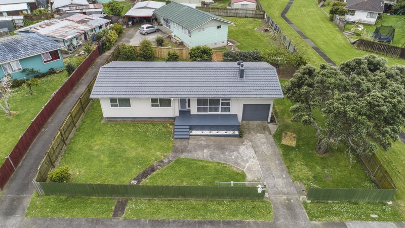 34 Staverton Crescent, Mangere, Auckland - Carousel 2
