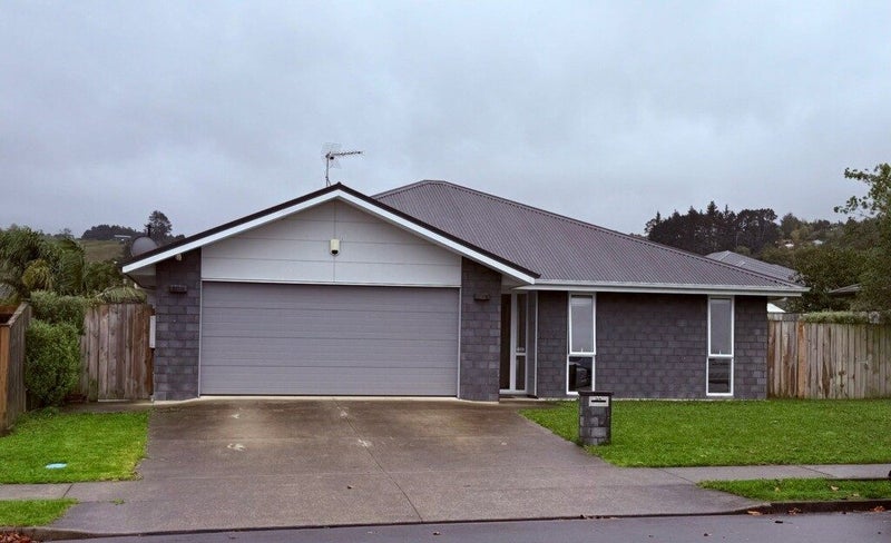 54 Mark Ball Drive, Pokeno - Carousel 1