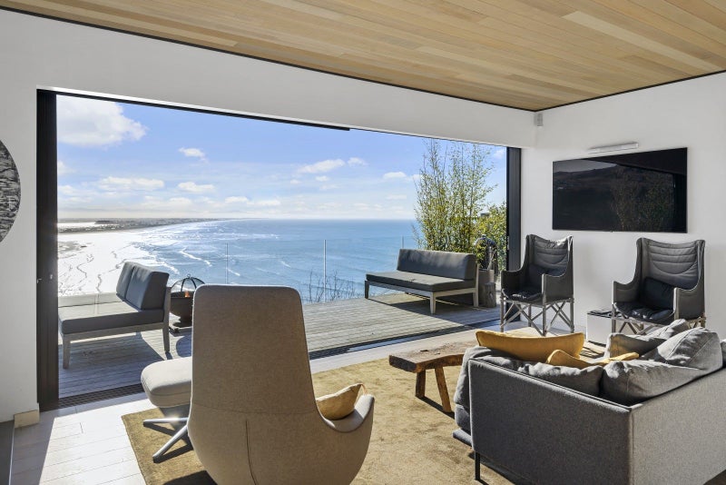 55 Scarborough Road, Scarborough, Christchurch - Carousel 2