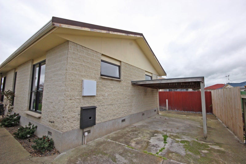19A Cedar Grove, Highbury, Palmerston North - Carousel 14