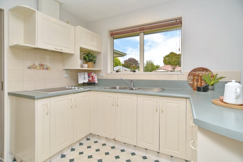 188B Harewood Road, Papanui, Christchurch - Carousel 2