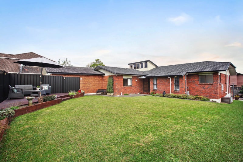 18 Deanna Drive, West Harbour, Auckland - Carousel 2