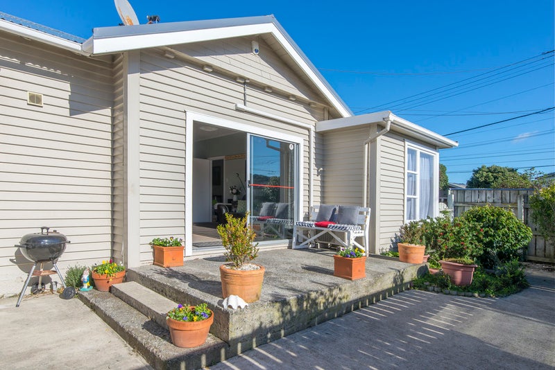 46 Hobart Street, Miramar, Wellington - Carousel 2