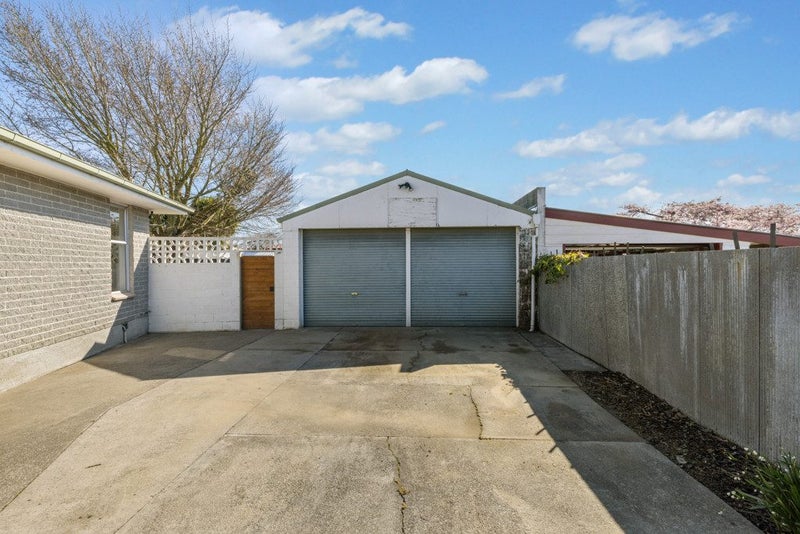 12 Roswell Place, Islington, Christchurch - Carousel 2