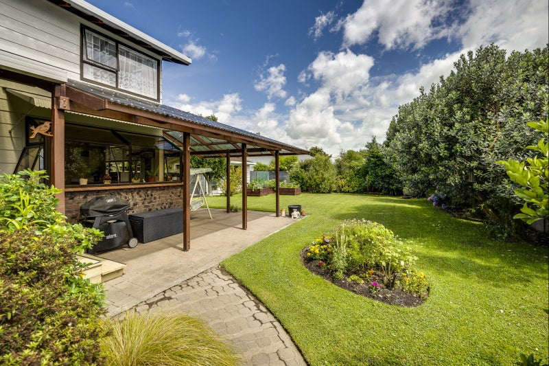 12 Palmer Place, Parkvale, Hastings - Carousel 1