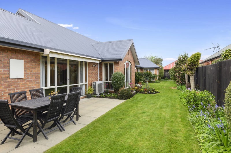 6 Amesbury Mews, Avonhead, Christchurch - Carousel 2