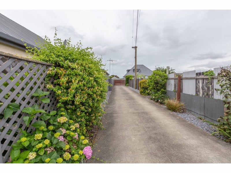 346 Selwyn Street, Addington, Christchurch - Carousel 17