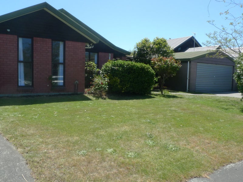 243 Queenspark Drive, Parklands, Christchurch - Carousel 1