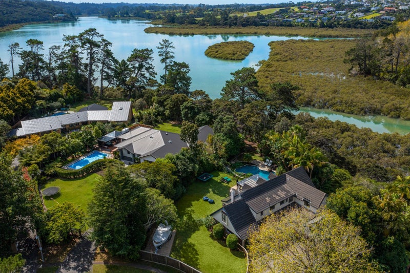 25 Kingfisher Grove, Greenhithe, Auckland - Carousel 25