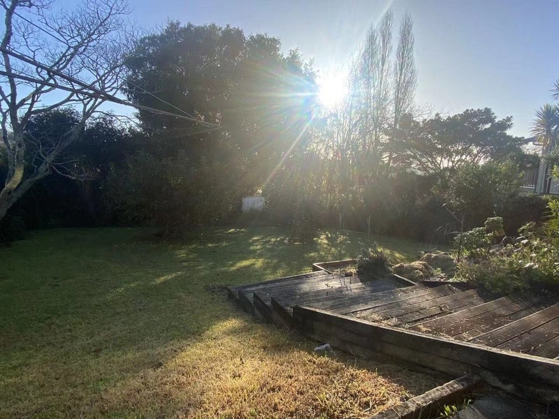 11 Idyll Place, Northcross, Auckland - Carousel 2