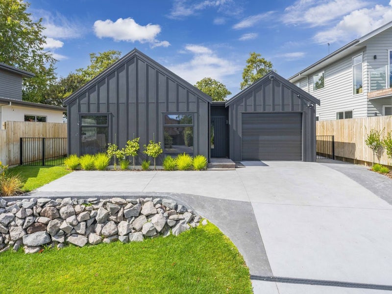 47 Charles Crescent, Rainbow Point, Taupō - Carousel 1
