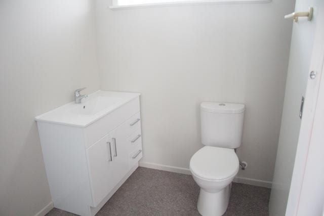 2/10 Trevethick Grove, Woburn, Lower Hutt - Carousel 8