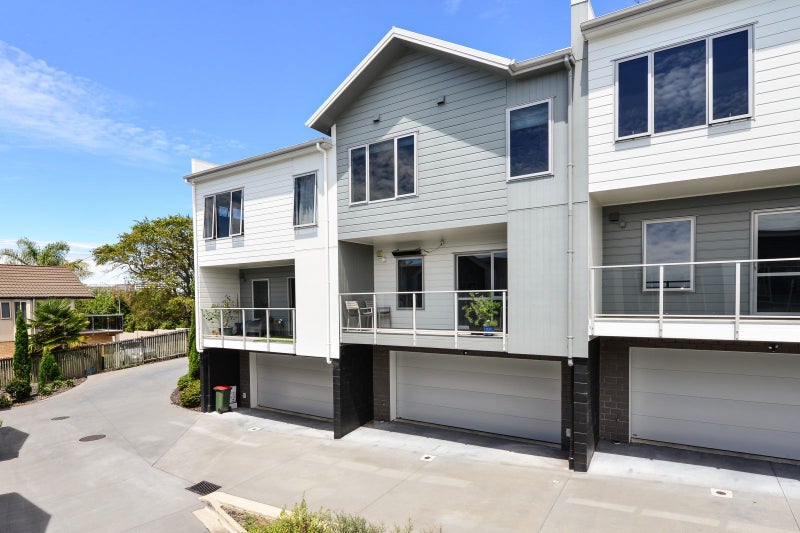 7/19 Ruakiwi Road, Hamilton Lake, Hamilton - Carousel 2