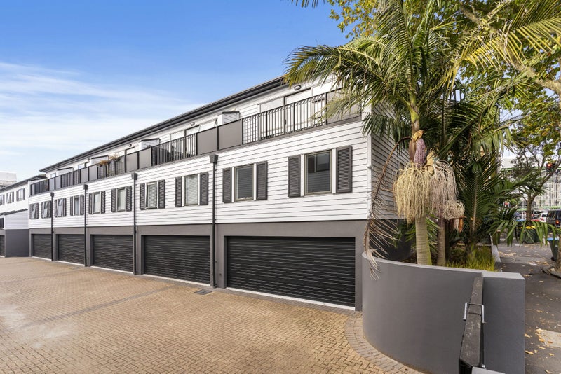 1/42 St Benedicts Street, Newton, Auckland - Carousel 25