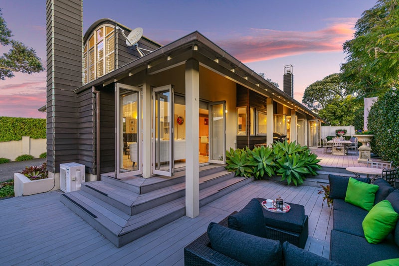 7 Centennial Place, Campbells Bay, Auckland - Carousel 34