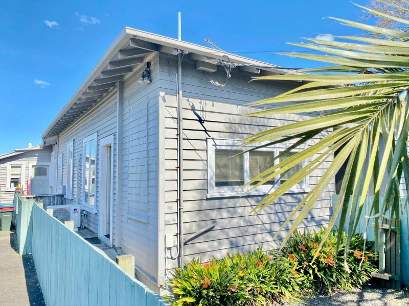 4/671 Mount Albert Road, Royal Oak, Auckland - Carousel 1