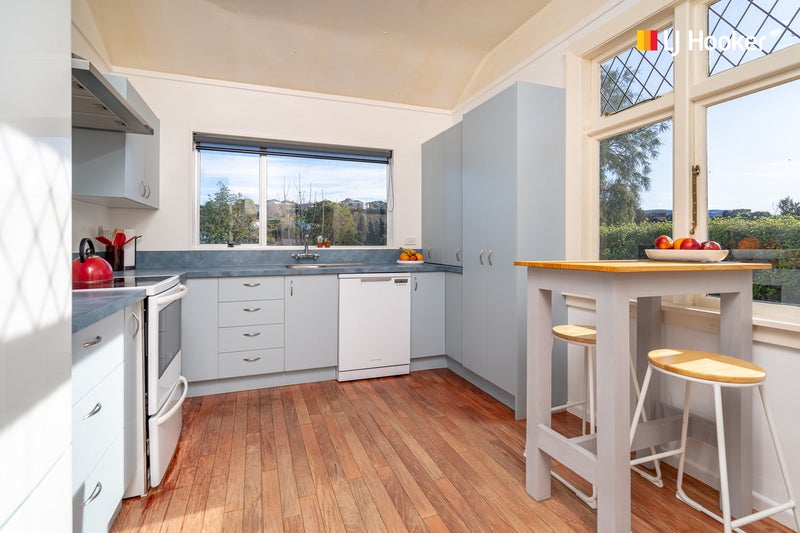 11 Milburn Street, Corstorphine, Dunedin - Carousel 2