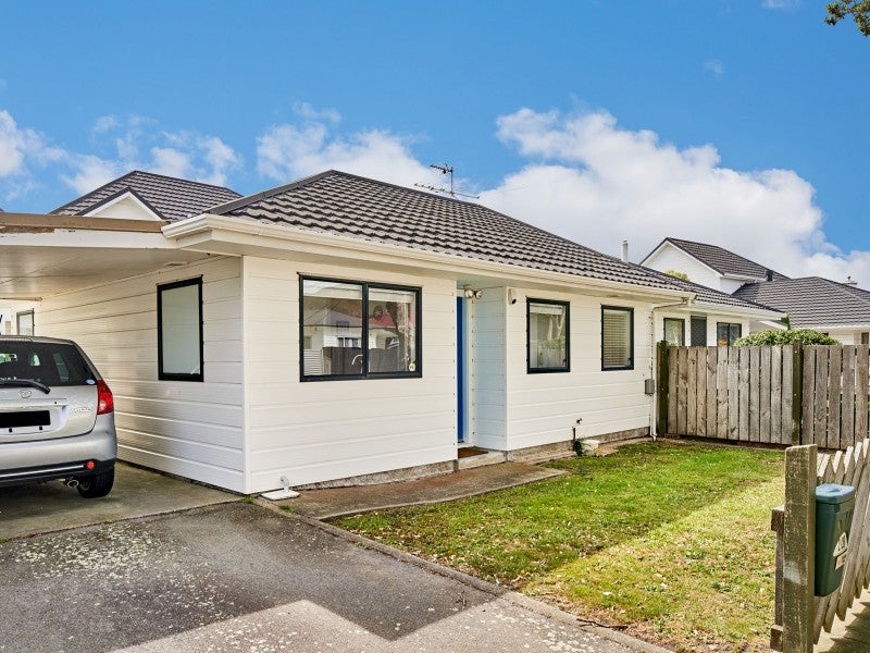 2/26 Mason Street, Moera, Lower Hutt - Carousel 1