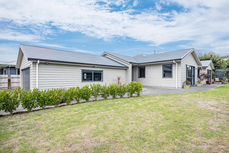 51 Hillcrest Road, Raumati Beach, Paraparaumu - Carousel 26