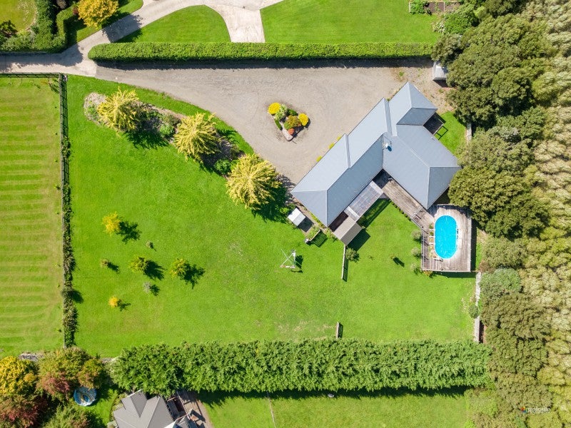 81A Emerald Hill Drive, Birchville, Upper Hutt - Carousel 26