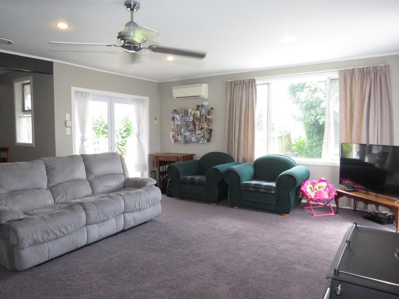 7 White Pine Bush Road, Awakeri - Carousel 1