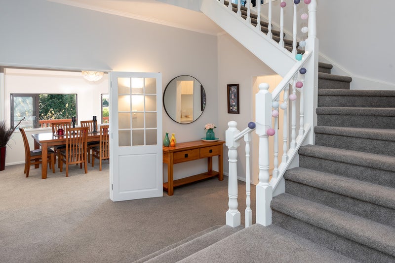 32 Leicester Parade, Somerville, Manukau - Carousel 2