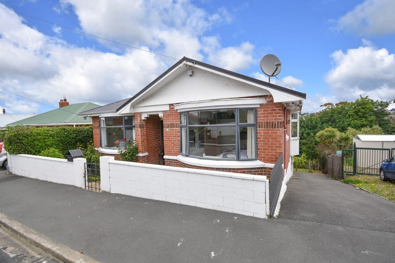 13 Bernard Street, Kenmure, Dunedin - Carousel 2