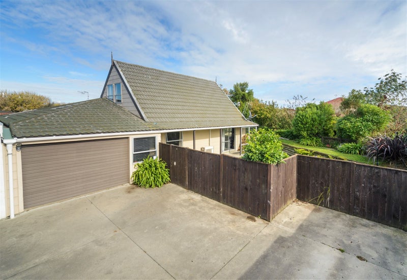 40 Pencarrow Street, Highbury, Palmerston North - Carousel 1