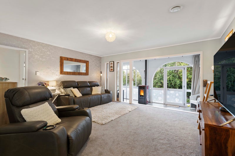 2/100 Stredwick Drive, Torbay, Auckland - Carousel 2