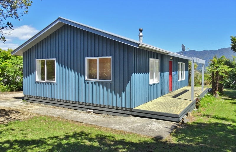 34 Gibbs Road, Collingwood - Carousel 16