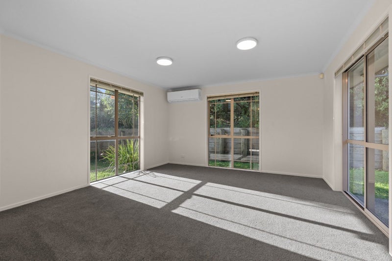 20F Waione Avenue, Te Atatu Peninsula, Auckland - Carousel 2