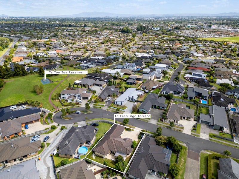 13 Eastridge Terrace, Huntington, Hamilton - Carousel 2