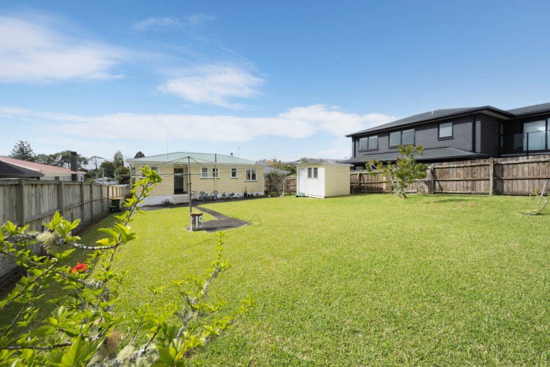 40 Kelwyn Road, Kelston, Auckland - Carousel 2